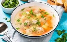 Суп с фрикадельками родом из детства: 3 лучших рецепта первого блюда