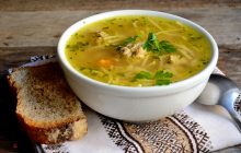 Как сделать вкус супа насыщенным и почему не получается бульон: основные ошибки