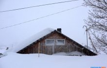 На Сахаліні намело кучугури в людський зріст (відео)