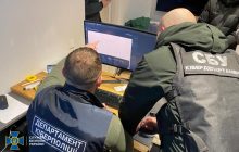 Українці створили сервіс для хакерів і обікрали іноземні компанії на мільйон доларів