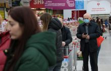 Украине грозит приостановка продажи социально значимых продуктов питания