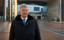 Порошенко в видеообращении подтвердил свое возвращение в Украину в понедельник (видео)