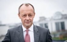 В Германии высказались против отключения России от SWIFT в случае нападения на Украину