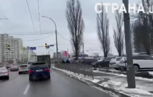 Кортеж Порошенко по дороге в суд грубо нарушил ПДД (видео)
