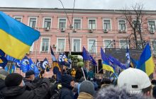 Суд над Порошенко: большинство журналистов не пустили на заседание
