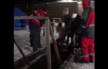 В России "мать года" насильно окунула сына в прорубь при - 26°: мальчик вырывался (видео)