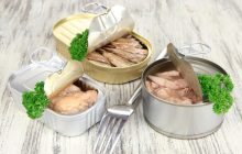 Диетологи уверены, что рыбные консервы должен есть каждый, и вот почему