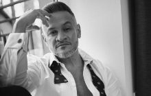 Ектор Хіменес-Браво з голим торсом зізнався, чим щоранку займається (фото)