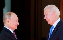 Байден готов ввести персональные санкции против Путина – Bloomberg