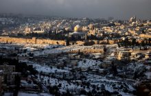 Перекрыты дороги и закрыты школы: Израиль накрыла мощная снежная буря (фоторепортаж, видео)