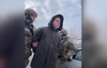 Мати в РФ, батько помер: журналісти показали село строковика, який влаштував бійню (відео)