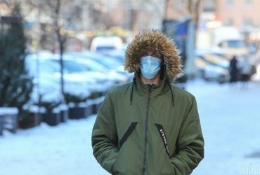 Коронавирус косит украинцев: появилась свежая статистика по COVID-19