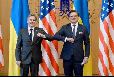 Кулеба та Блінкен обговорили допомогу США у $33 мільярди