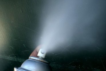Відкинутий вагнерівцями москвич придумав романтичну помсту: деталі дивної історії