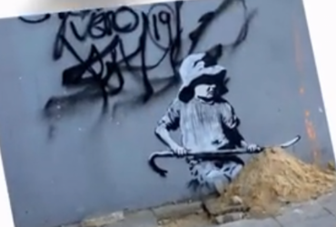 Пара продала графіті Бенксі разом зі стіною та розлютила місцевих (відео)