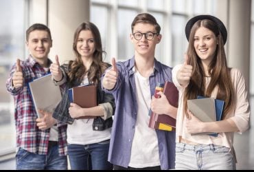 Конкурсные баллы для поступления в ВУЗы в 2025 году стали ниже: в МОН назвали причину