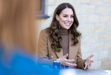 Кейт Миддлтон в Лондоне появилась в изысканном образе (фото)