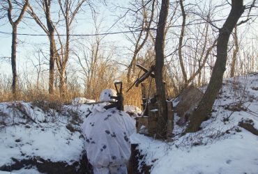 На Донбасі внаслідок обстрілів окупантів поранені двоє українських військових