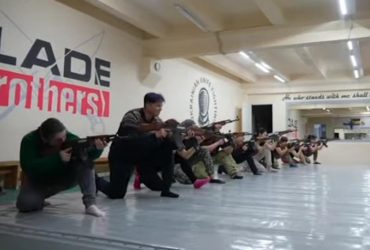 Жінки Харкова проходять військову підготовку на випадок нападу Росії