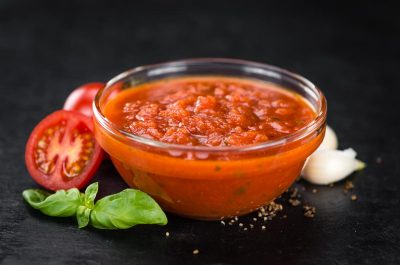 Грузинский соус сацебели на зиму: 5 рецептов, включая классический
