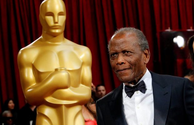 Умер первый чернокожий обладатель "Оскара" актер Сидни Пуатье (фото)