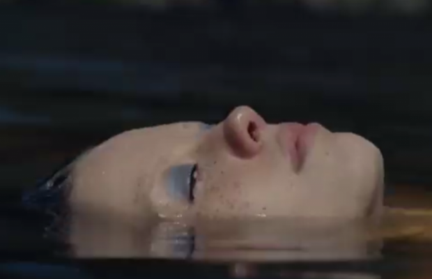 A24 показала трейлер хоррора "Х" о актерах фильмов для взрослых и паре маньяков (видео)