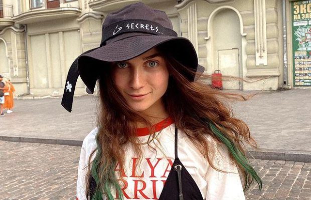 "Було страшно": Jerry Heil розповіла про переслідувача, який пропонував їй інтим (відео)