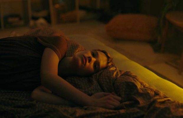 Что посмотреть на выходных: украинская драма "Стоп-Земля" и "Аллея кошмаров" с Брэдли Купером