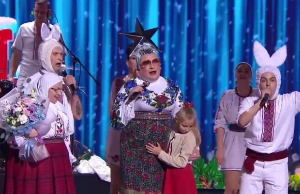 Верка Сердючка спела хит "Батько наш Бандера" (видео)