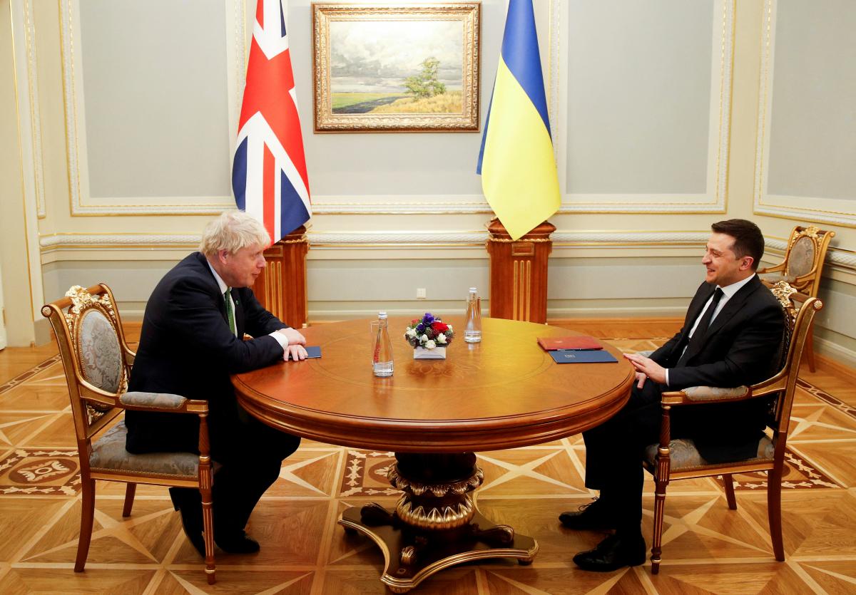 Зеленский заявил, что Украина получит от Британии почти 2 млрд фунтов / фото REUTERS