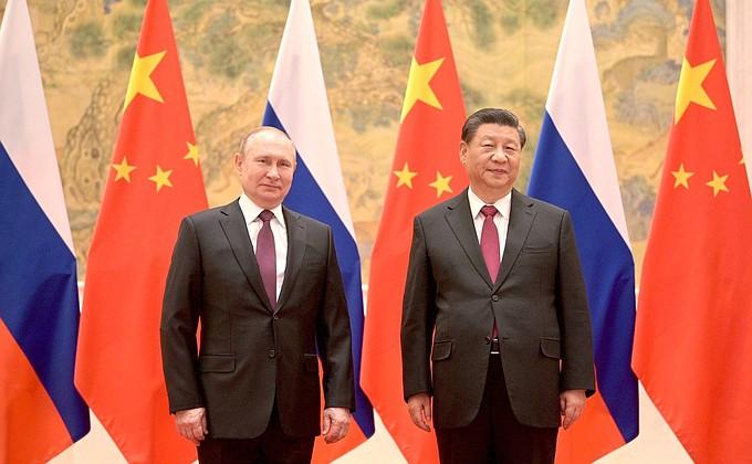 Си Цзиньпин встретился с Путиным в Москве / фото kremlin.ru Си Цзиньпин встретился с Путиным в Москве / фото kremlin.ru