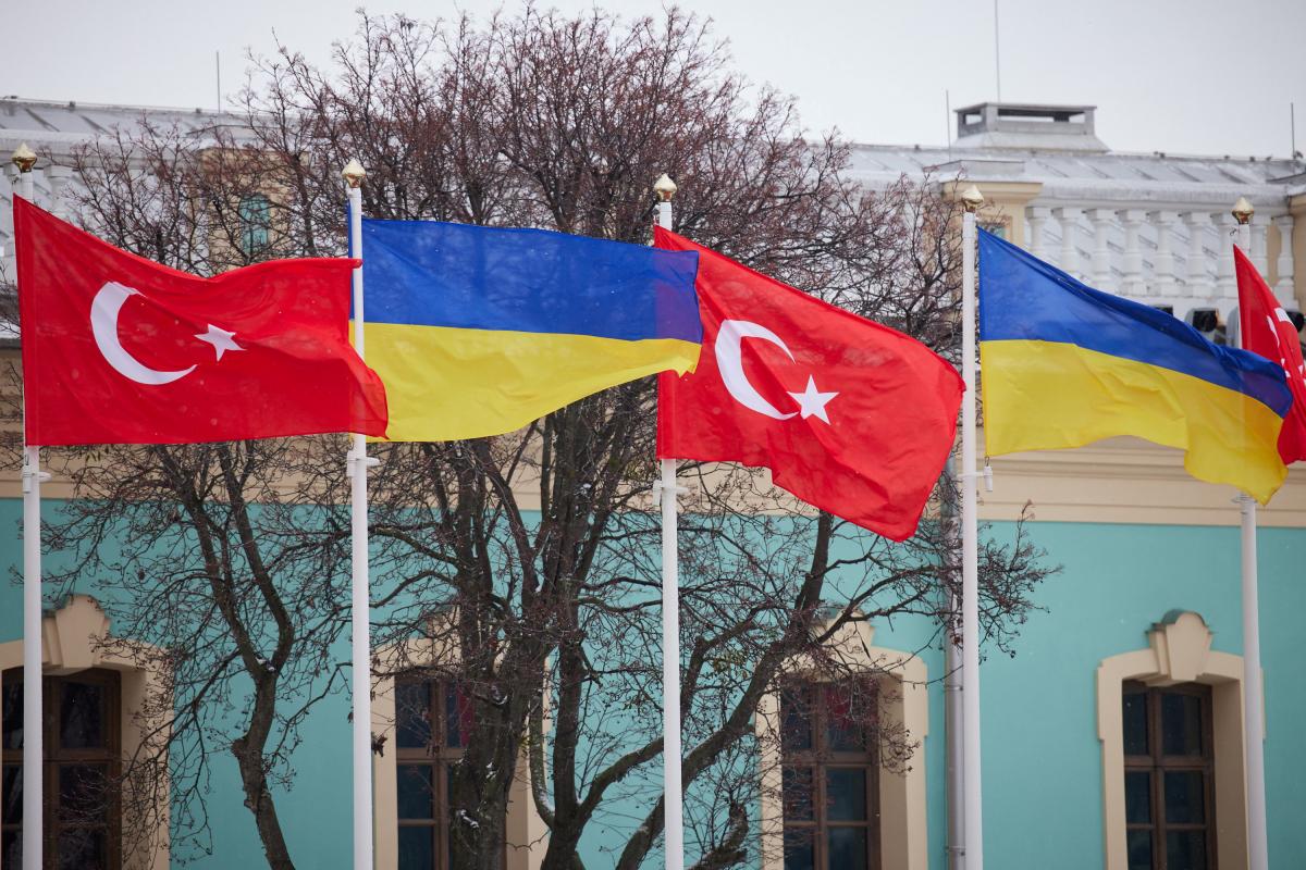 Украина и Турция подписали соглашение о ЗСТ / фото REUTERS
