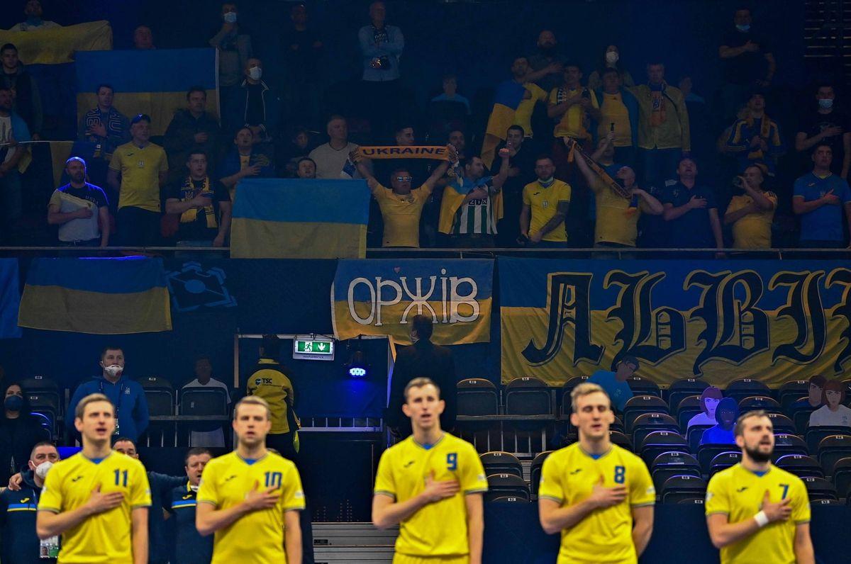 Болельщики сборной Украины / фото facebook.com/UKRAINEFUTSAL