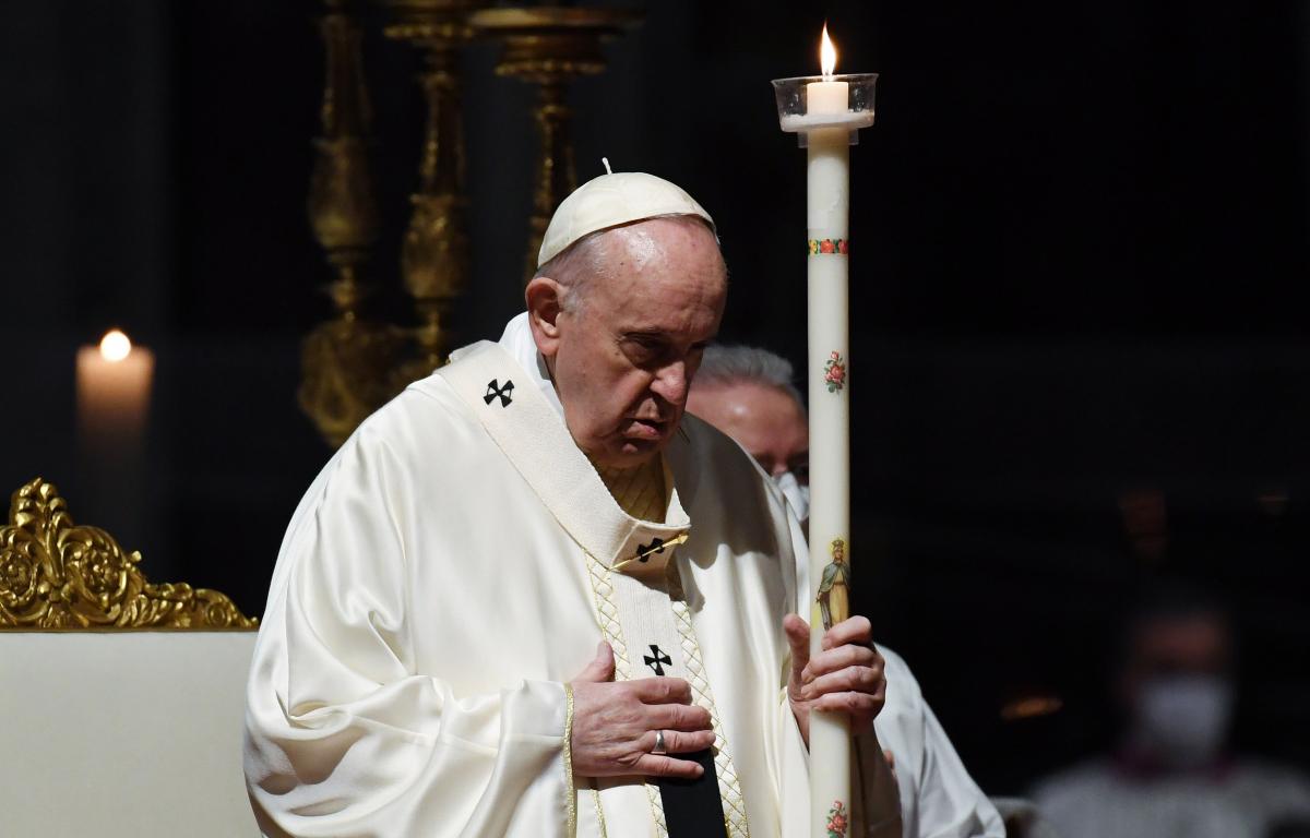 Франциск призвал молиться за украинцев \ getty images