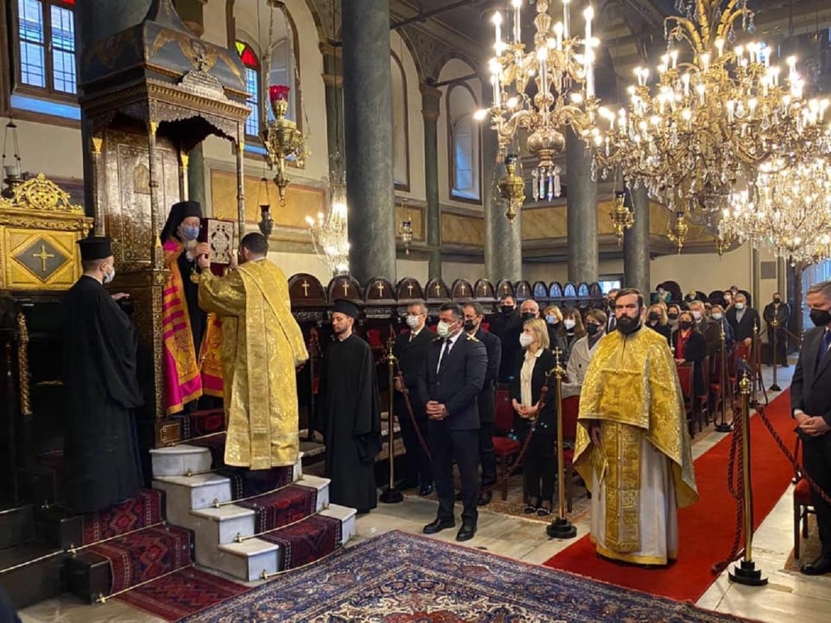Во Вселенском Патриархате состоялась литургия и молитва за мир в Украине / фото генконсульство Украины в Стамбуле. Во Вселенском Патриархате состоялась литургия и молитва за мир в Украине / фото генконсульство Украины в Стамбуле.