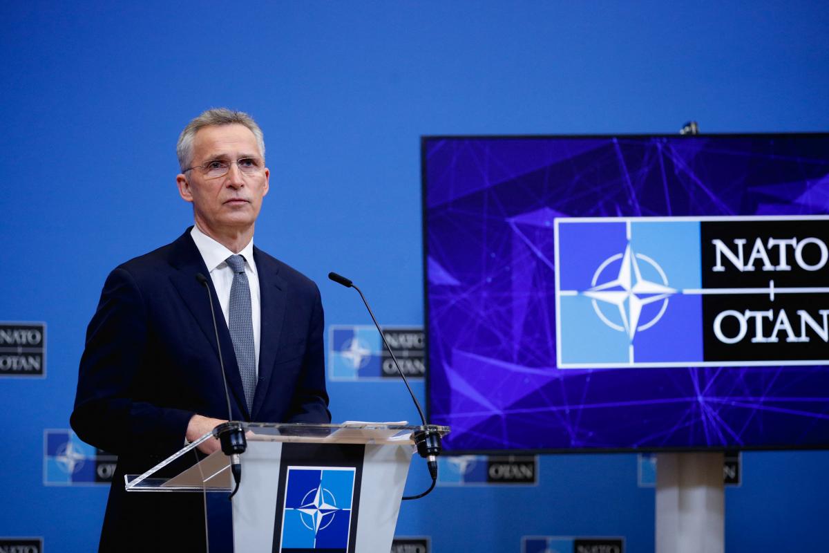 Столтенберг закликав Цзіньпіна до прямих контактів з Зеленським / фото REUTERS Столтенберг закликав Цзіньпіна до прямих контактів з Зеленським / фото REUTERS