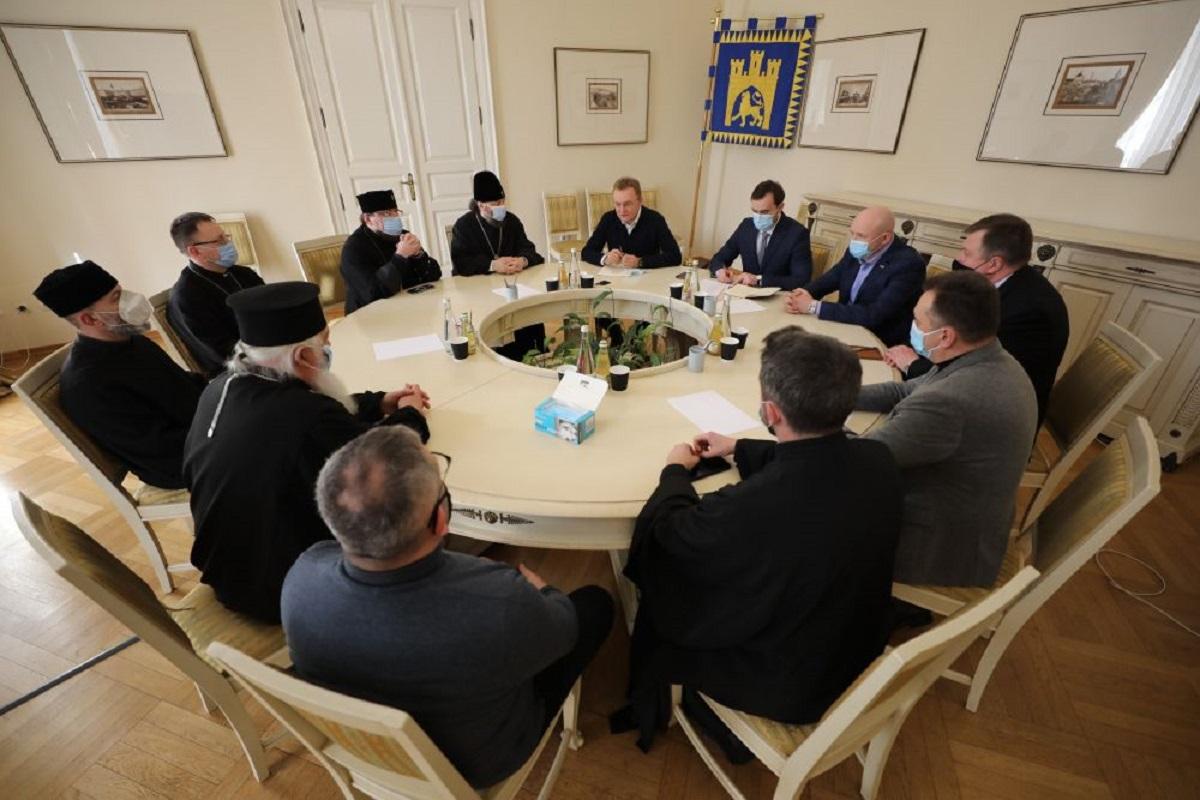 Мер Львову наголосив на тому, що нині потрібно готуватися до будь-якого розвитку подій / фото city-adm.lviv.ua Мер Львову наголосив на тому, що нині потрібно готуватися до будь-якого розвитку подій / фото city-adm.lviv.ua