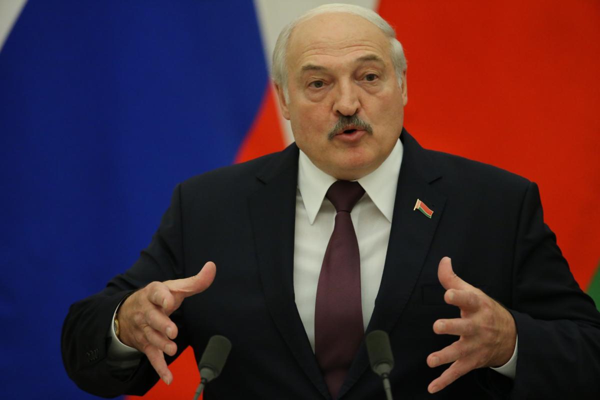 Лукашенко заявив про "ракетну атаку" України на Білорусь / getty images