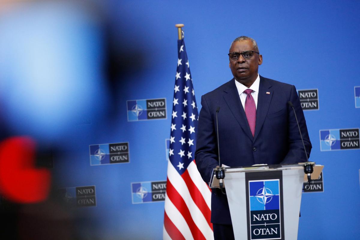 Это будет последнее заседание "Рамштайн" для нынешнего министра обороны США / фото REUTERS Это будет последнее заседание "Рамштайн" для нынешнего министра обороны США / фото REUTERS