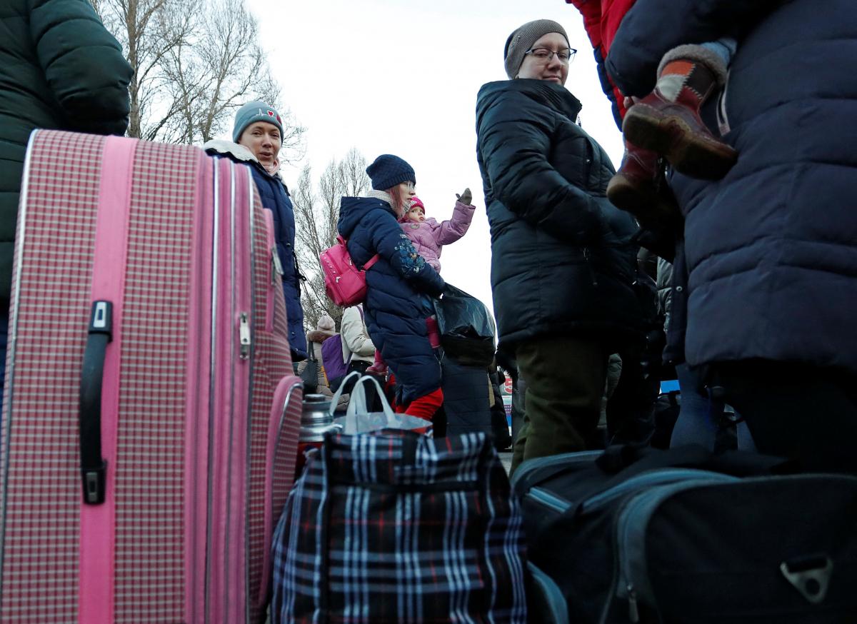 В Луганской области оккупанты планируют провести полную эвакуацию населения / фото REUTERS