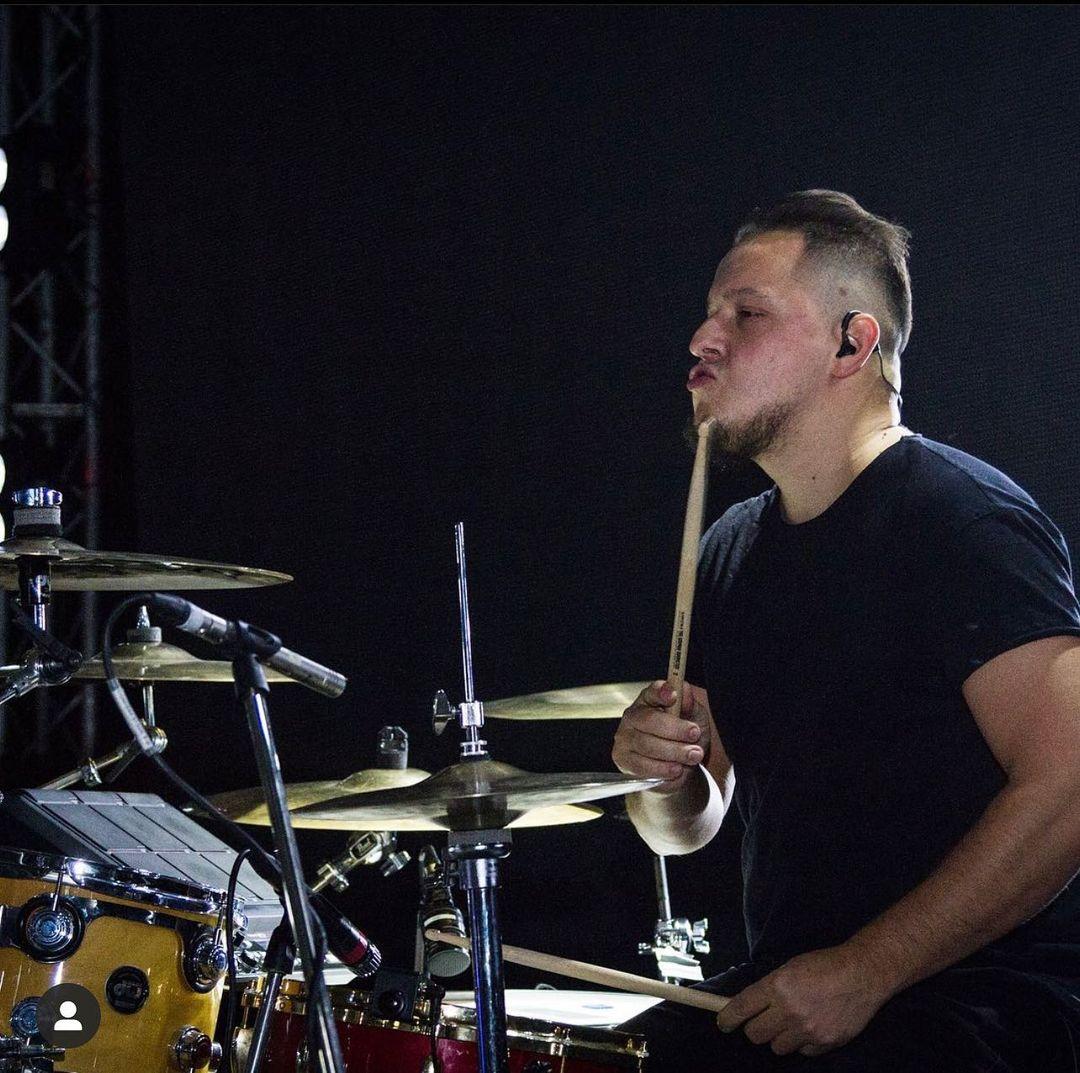 Барабанщик Камінської пережив інсульт / instagram.com/babaslavka Барабанщик Камінської пережив інсульт / instagram.com/babaslavka