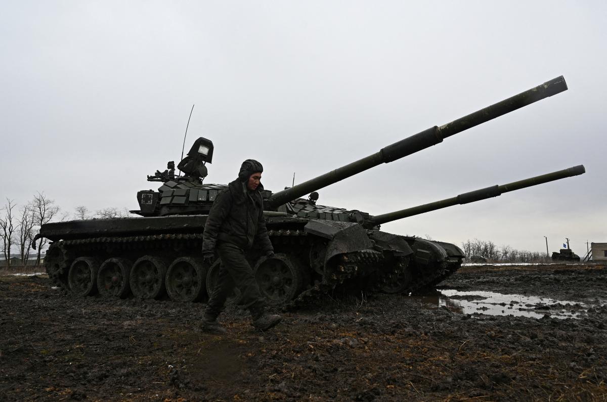 Российские войска снова напали на Украину / REUTERS