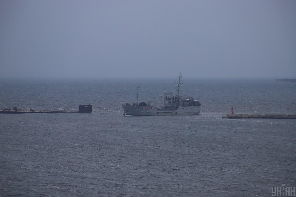 Кораблі ВМС Росії були помітичені поблизу витоків у трубопроводах 