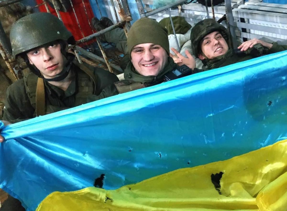 Украинские герои, воевавшие за Гостомель / фото Алена Яхно