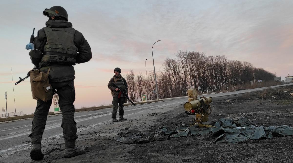 На Харківщині тривають бої / фото REUTERS На Харківщині тривають бої / фото REUTERS