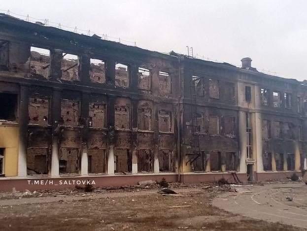 Школа в Харькове сгорела дотла / ХС
