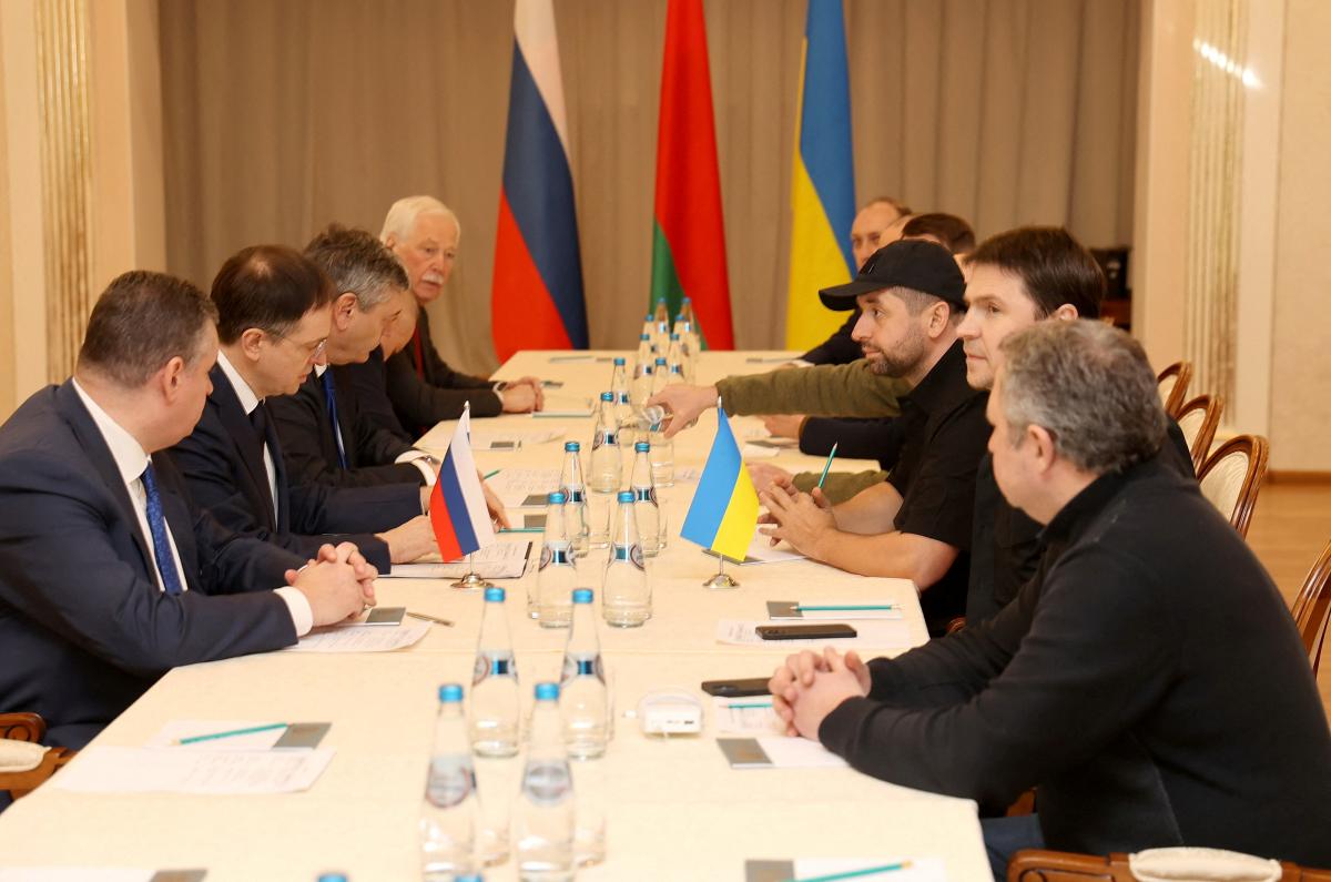 Україна не може вести переговори з нацією, яка хоче знищити її народ / фото ілюстративне REUTERS Україна не може вести переговори з нацією, яка хоче знищити її народ / фото ілюстративне REUTERS