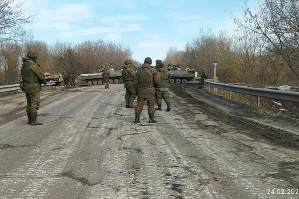 Сумской областью передвигается вражеская военная техника, идут бои (фото,  видео) — УНИАН