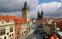 Аэропорт Праги перестал дублировать объявления рейсов в Украину на русском языке