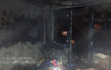 В одесской многоэтажке произошел пожар: семь человек пострадали